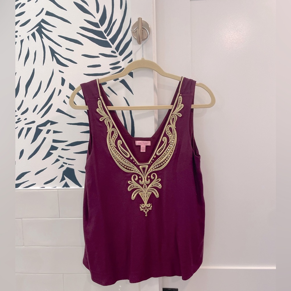 Lilly Pulitzer top size Small beautiful burgundy with gold trim